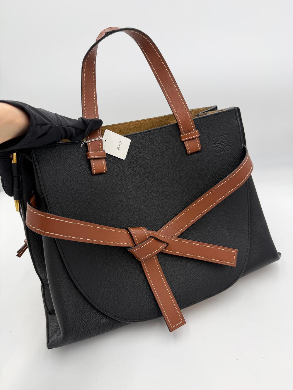 Loewe Gate Top Handle 2Way - Picture 7 of 14